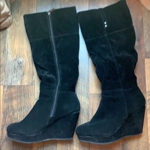 Black velvet tall wedge boots
